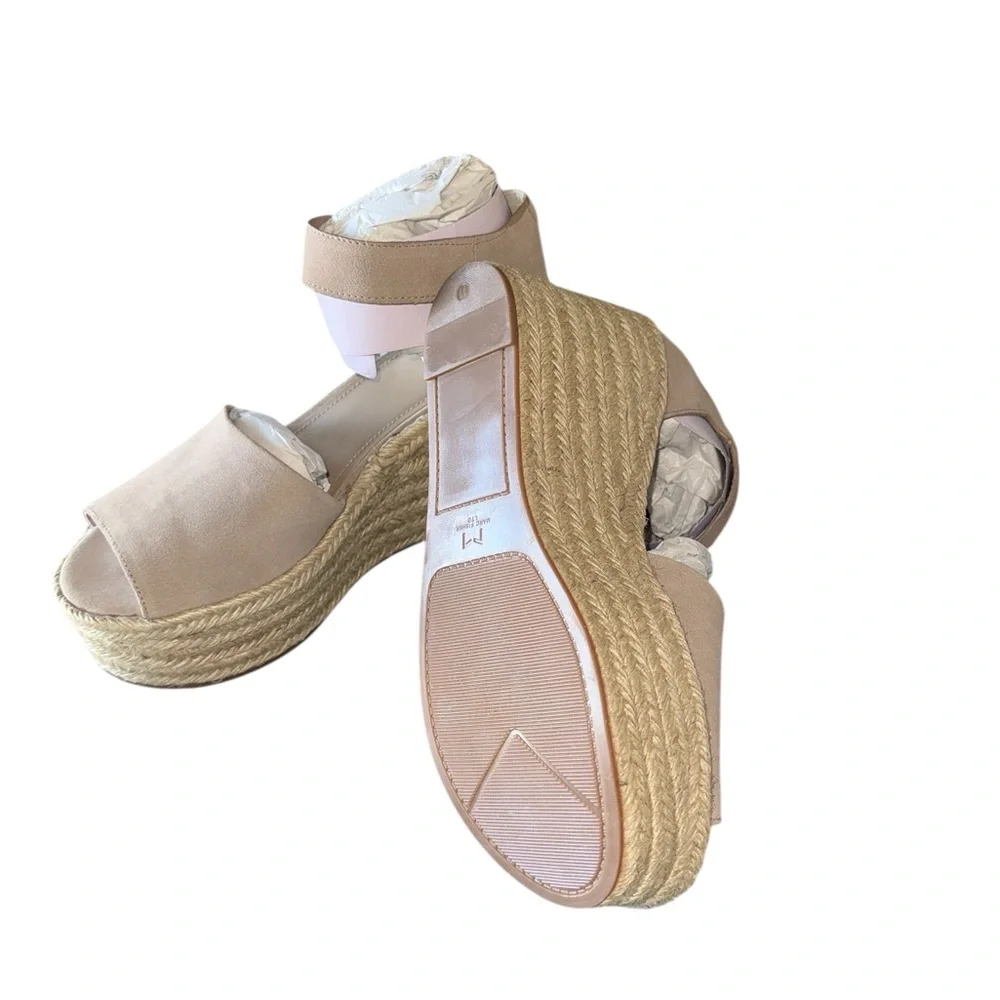 Marc Fisher chunky platform